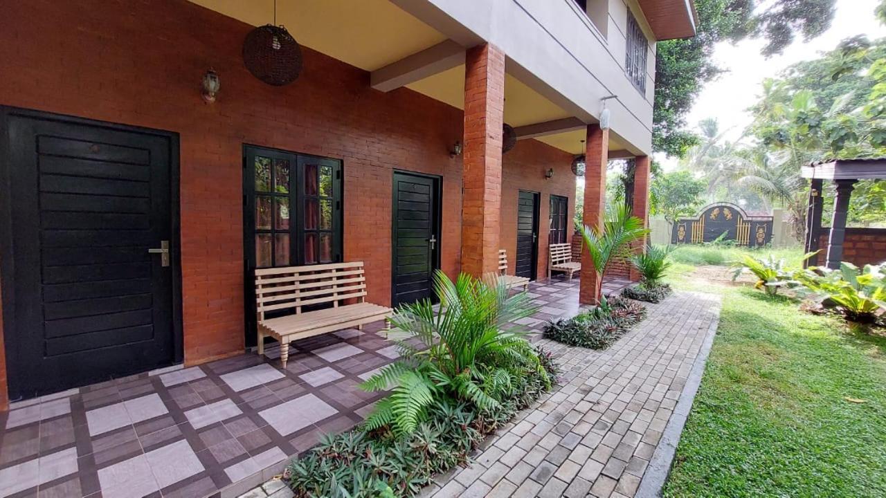 Edwin'S Airport Garden Negombo Exterior foto